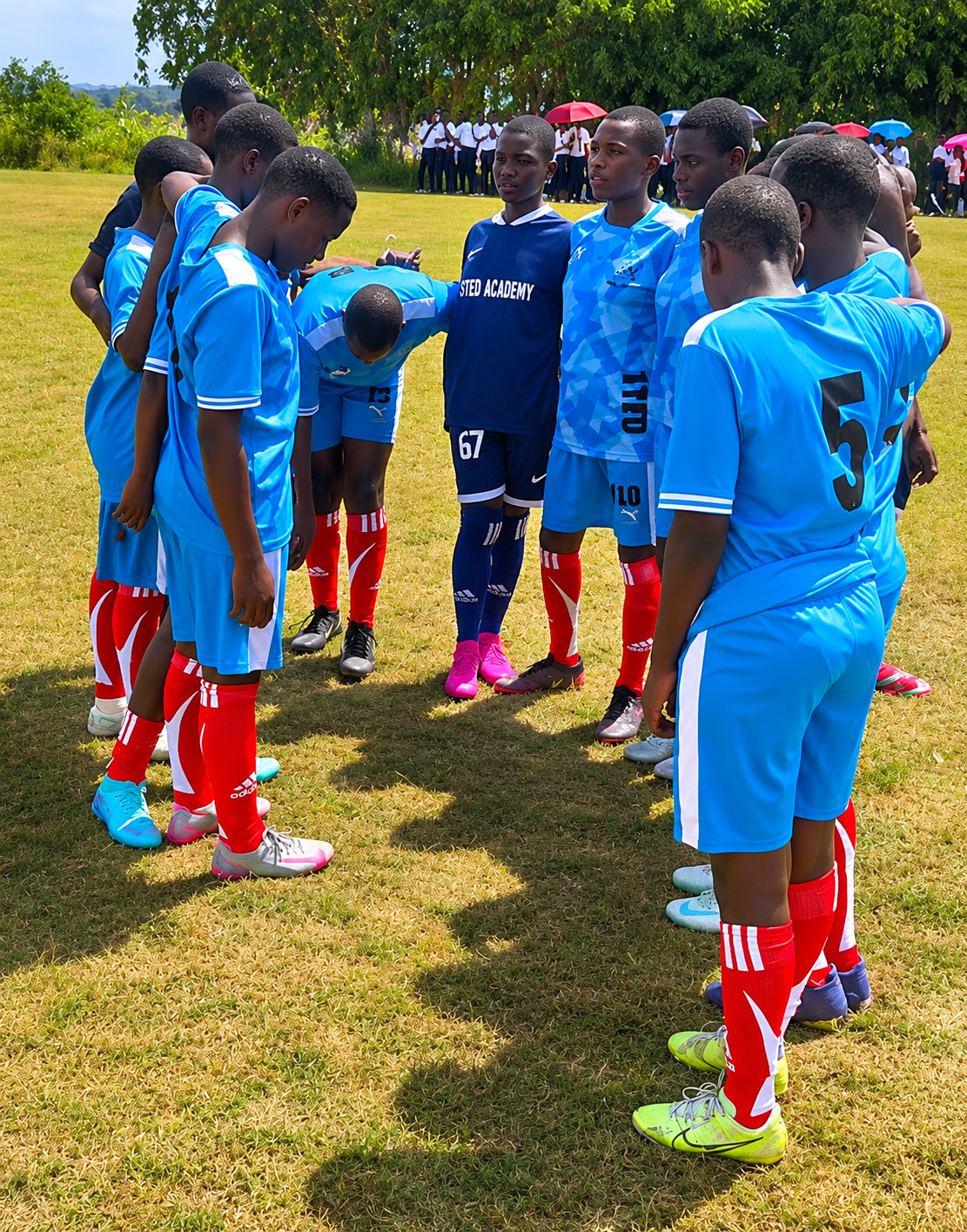 FOOTBALL GIRLS
